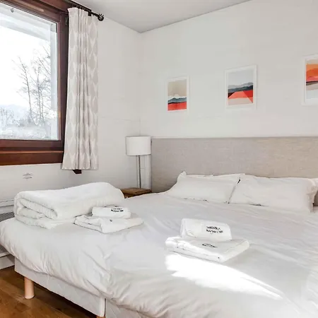 In Mit Sonnigem Balkon Und Toller Aussicht By Interhome * Chamonix